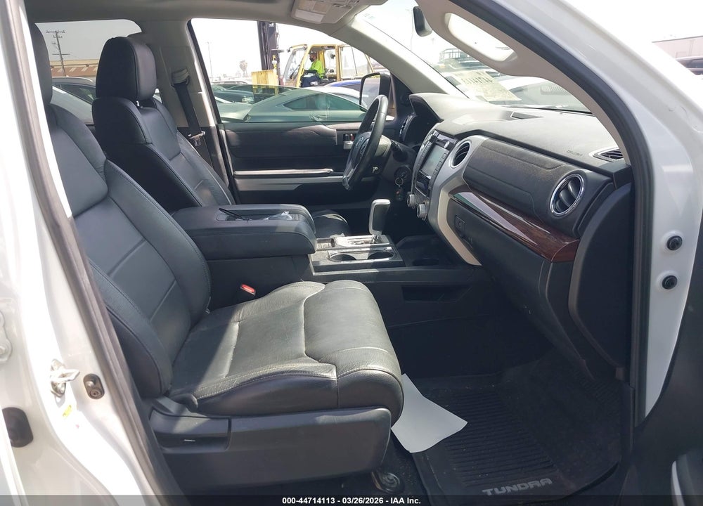 2016 TOYOTA TUNDRA LIMITED 5.7L V8 VIN: 5TFHY5F13GX574831