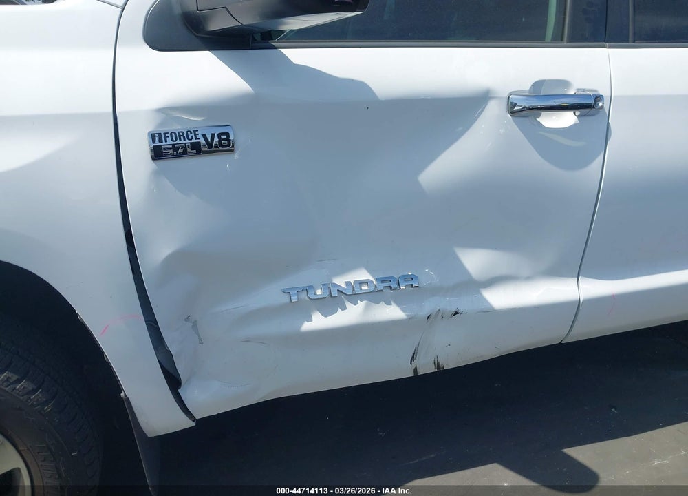 2016 TOYOTA TUNDRA LIMITED 5.7L V8 VIN: 5TFHY5F13GX574831