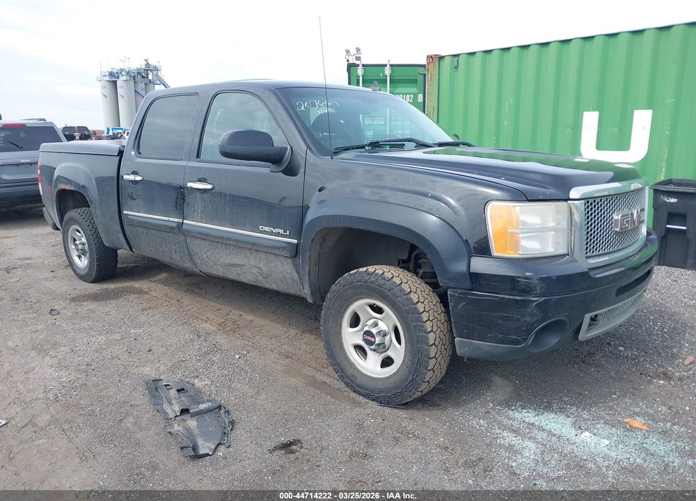 2008 GMC SIERRA 1500 DENALI VIN: 2GTEK638181266860