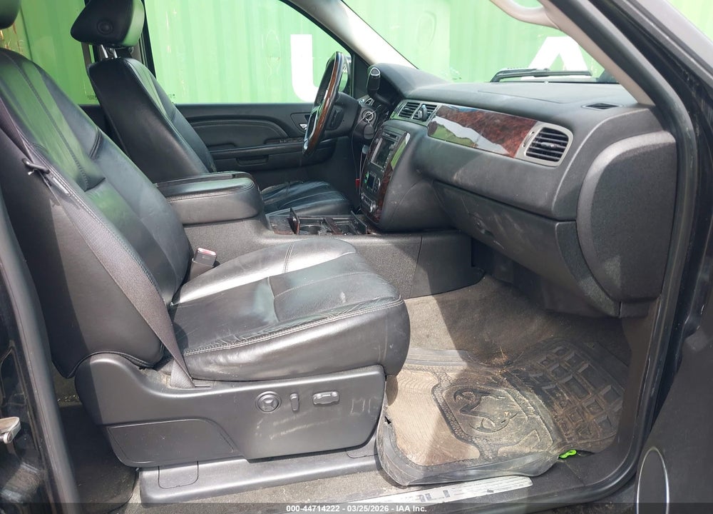 2008 GMC SIERRA 1500 DENALI VIN: 2GTEK638181266860