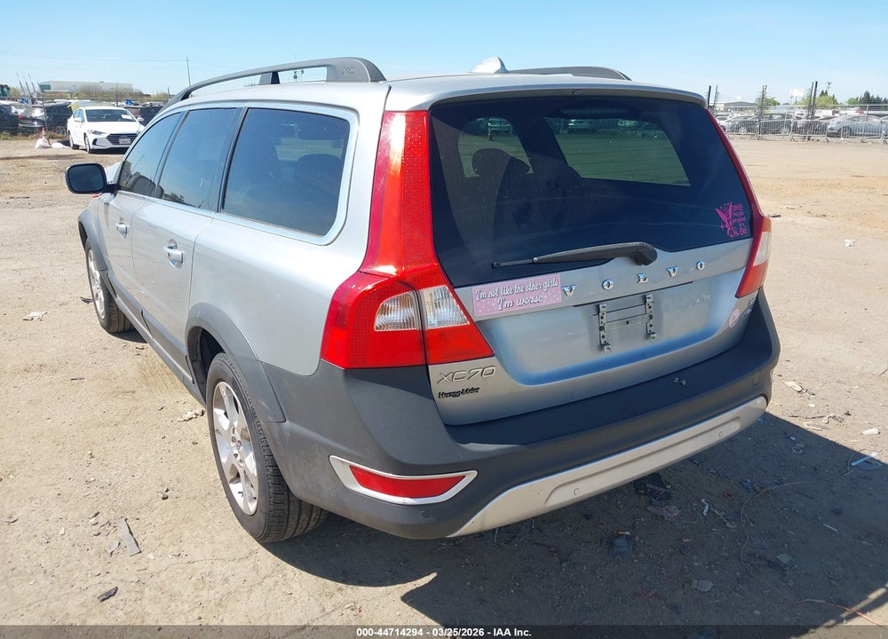 2010 VOLVO XC70 3.2 VIN: YV4960BZ9A1077637
