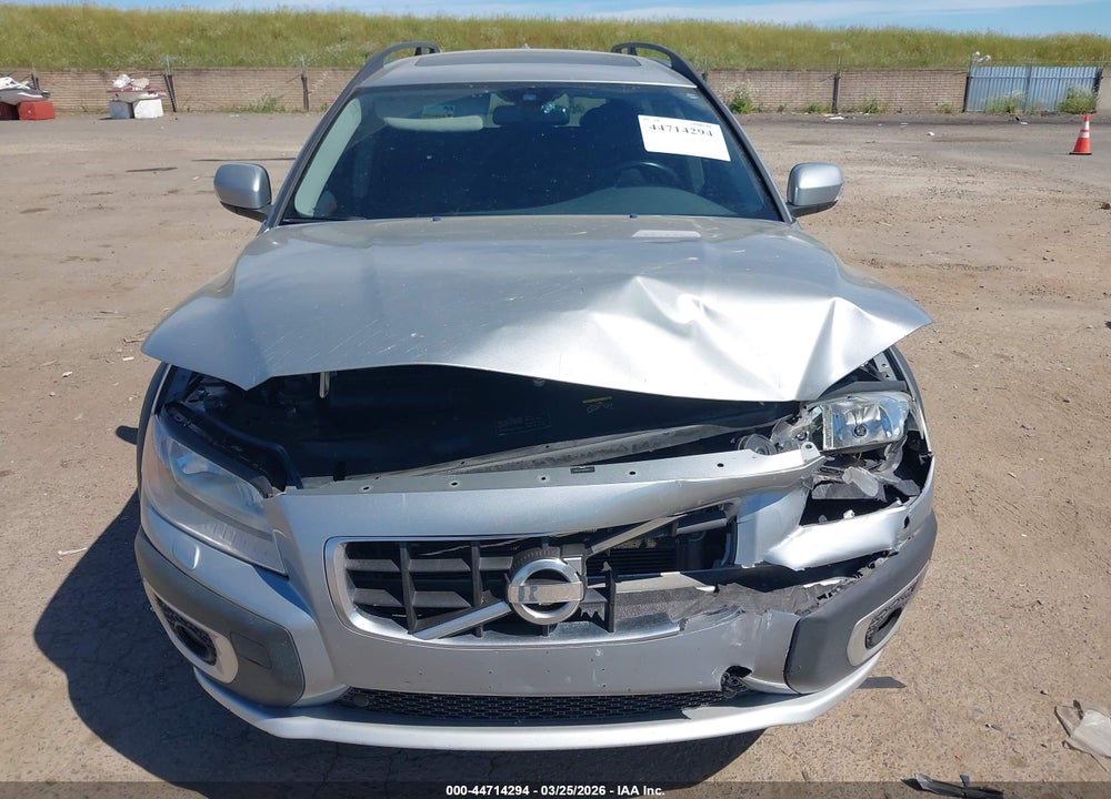 2010 VOLVO XC70 3.2 VIN: YV4960BZ9A1077637