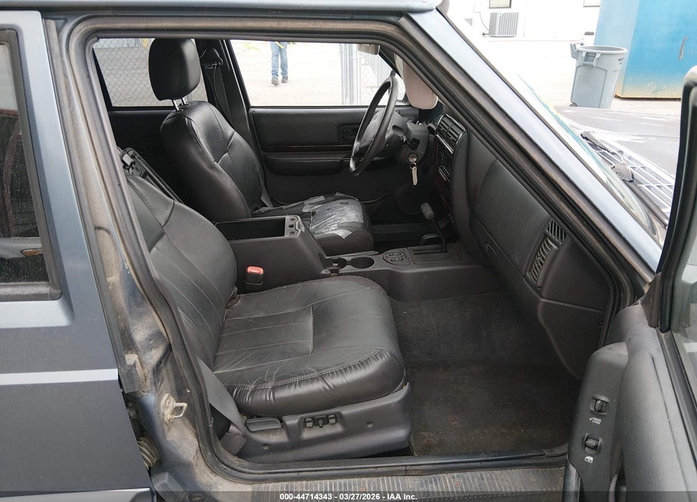 2001 JEEP CHEROKEE LIMITED/SPORT VIN: 1J4FF58S81L563688