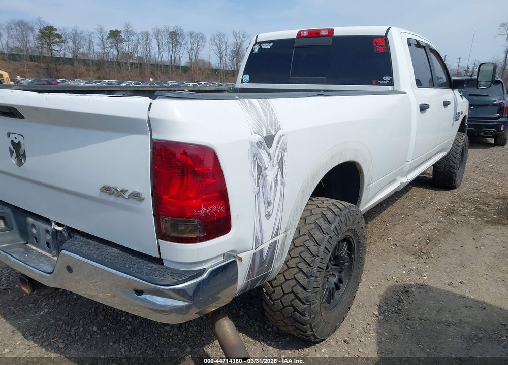 2016 RAM 3500 SLT VIN: 3C63R3HTXGG257781