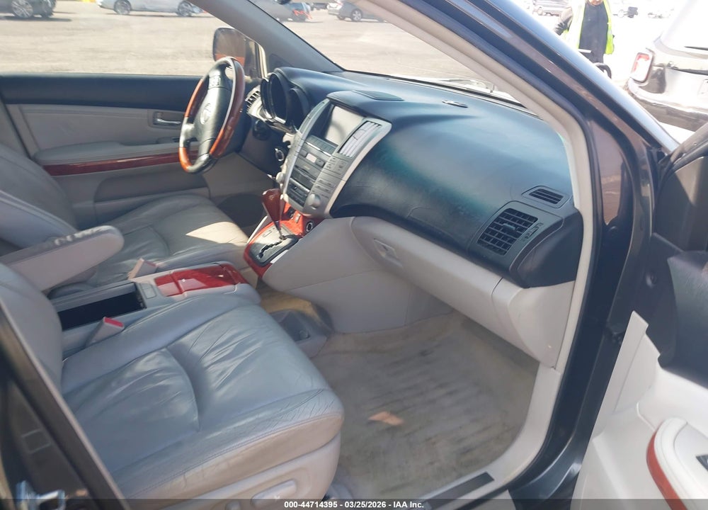 2004 LEXUS RX 330 VIN: JTJGA31U740027374