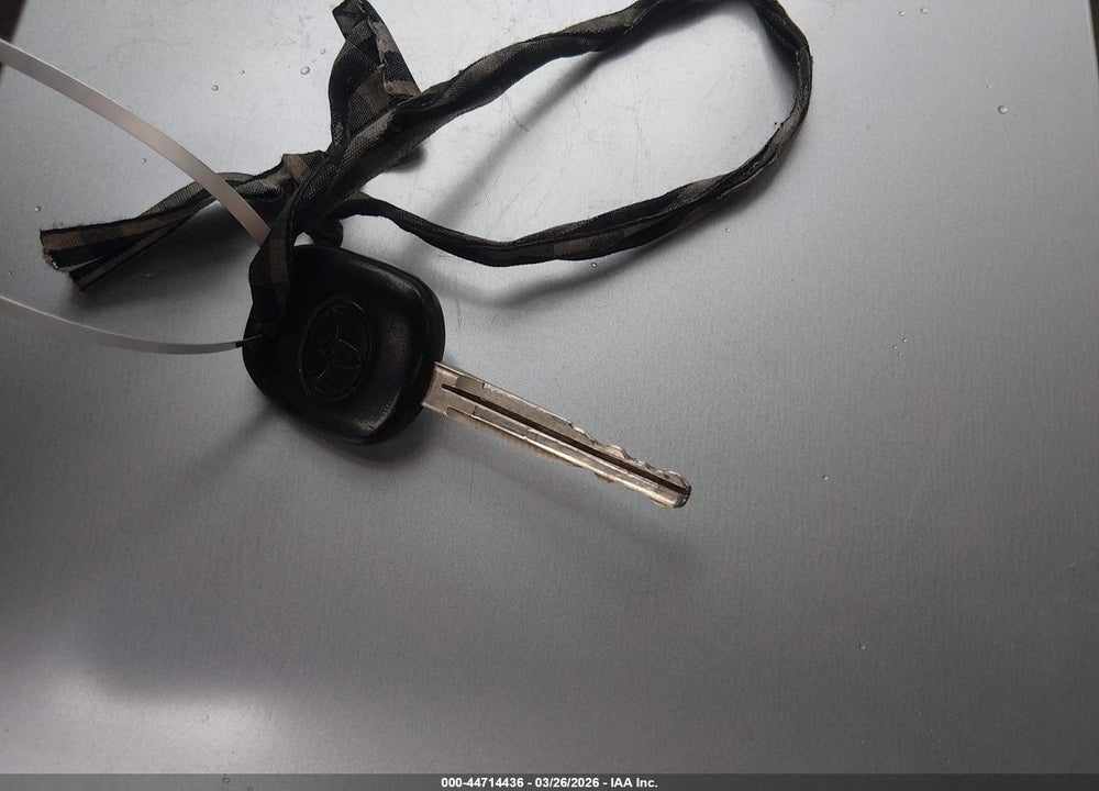2007 TOYOTA COROLLA CE VIN: 2T1BR32E07C821303