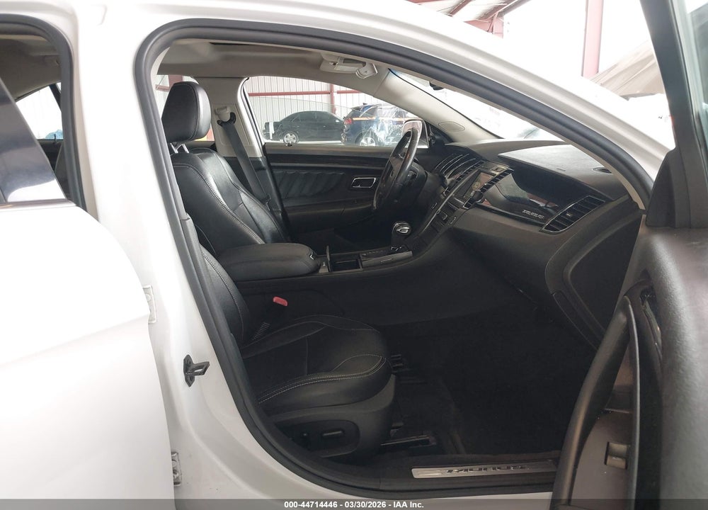 2011 FORD TAURUS LIMITED VIN: 1FAHP2FW5BG172868