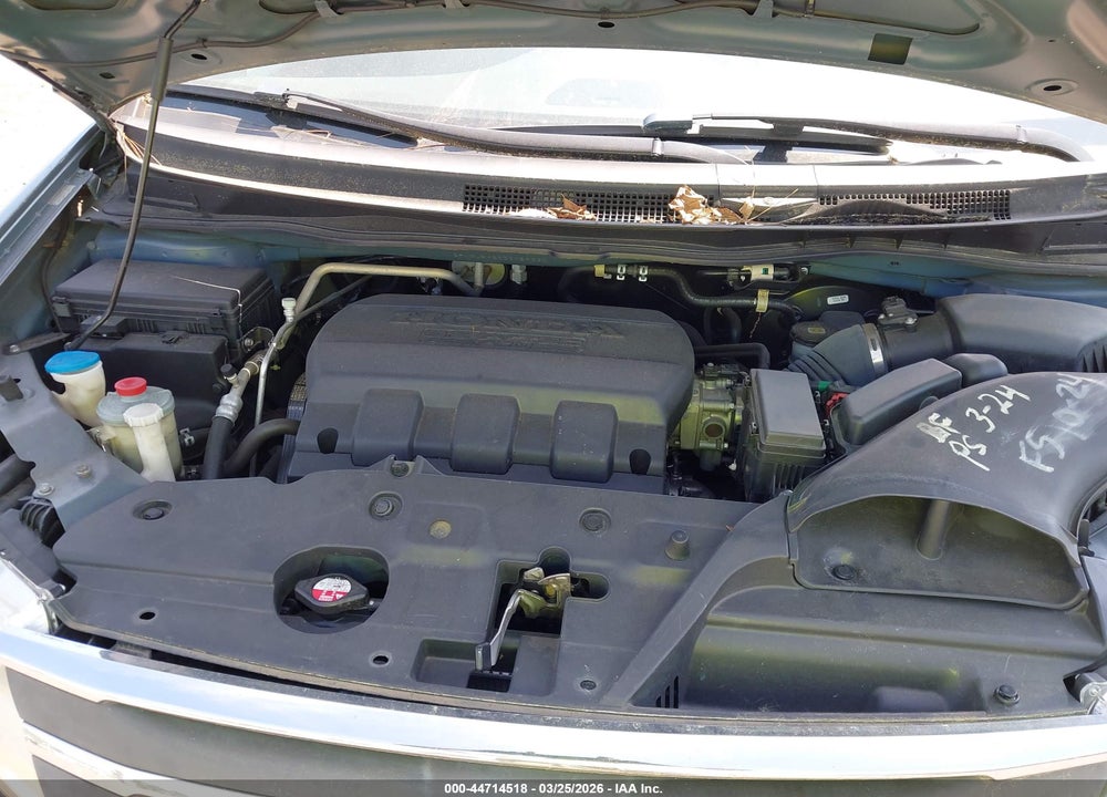 2011 HONDA ODYSSEY EX-L VIN: 5FNRL5H62BB089630
