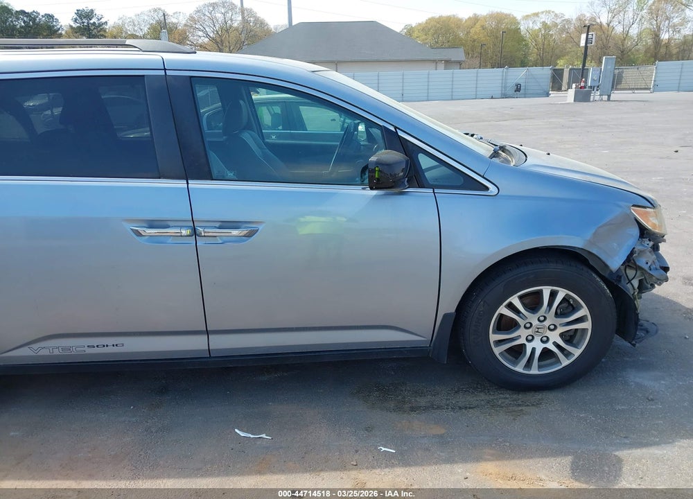 2011 HONDA ODYSSEY EX-L VIN: 5FNRL5H62BB089630