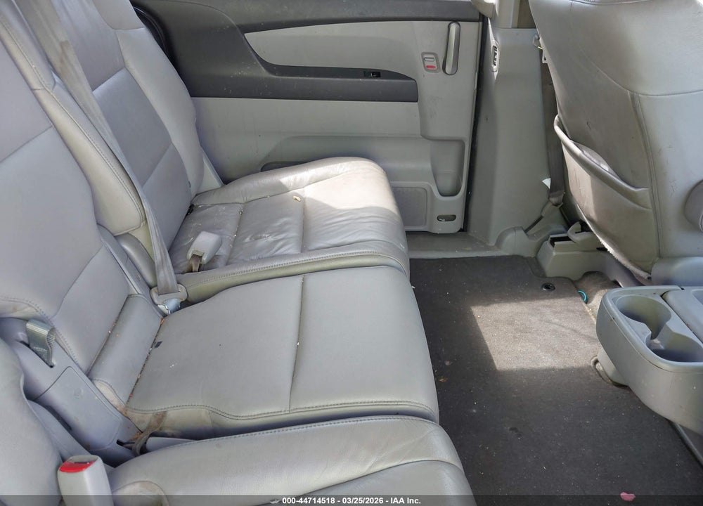 2011 HONDA ODYSSEY EX-L VIN: 5FNRL5H62BB089630