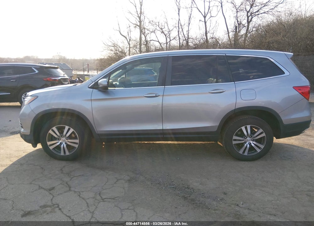2017 HONDA PILOT EX-L VIN: 5FNYF6H59HB030034