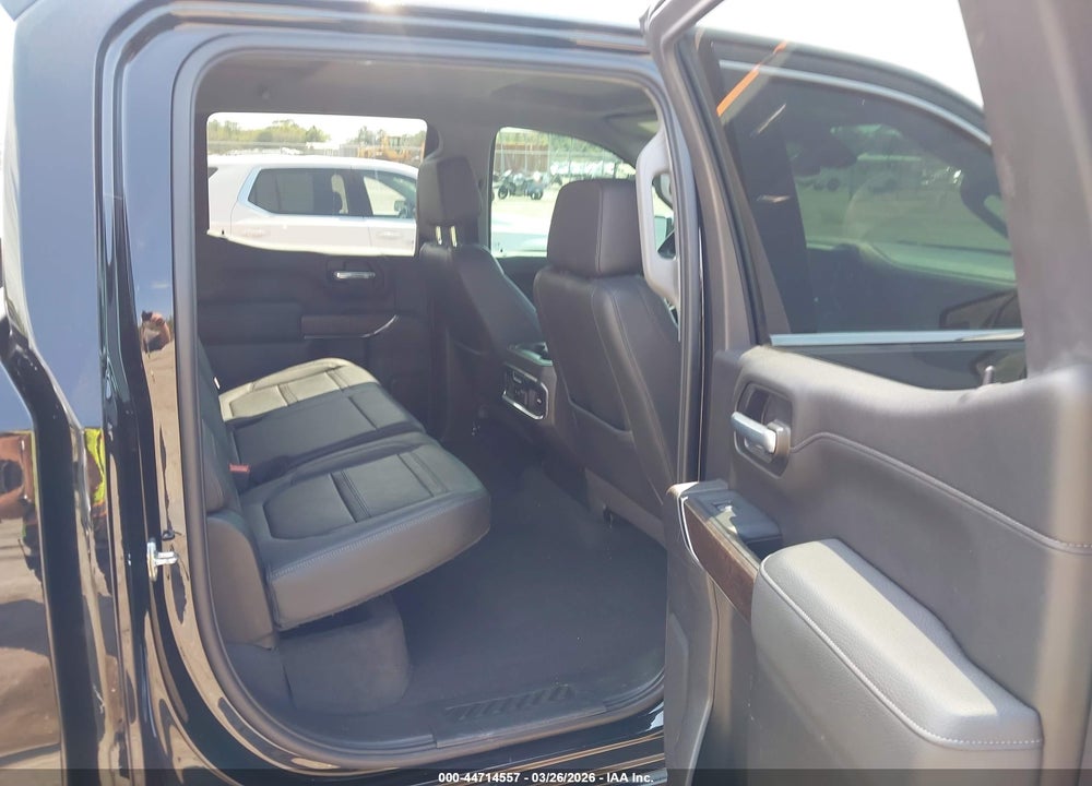 2020 GMC SIERRA 1500 4WD  SHORT BOX DENALI VIN: 3GTU9FED2LG364149