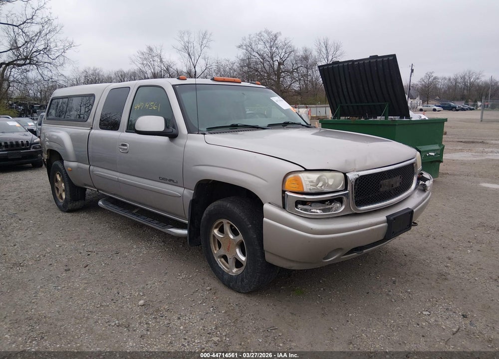 2004 GMC SIERRA 1500 DENALI VIN: 2GTFK69U441246881