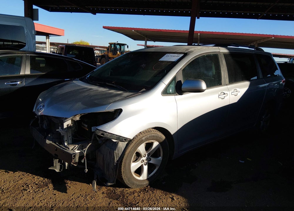 2013 TOYOTA SIENNA LE V6 8 PASSENGER VIN: 5TDKK3DC3DS375442