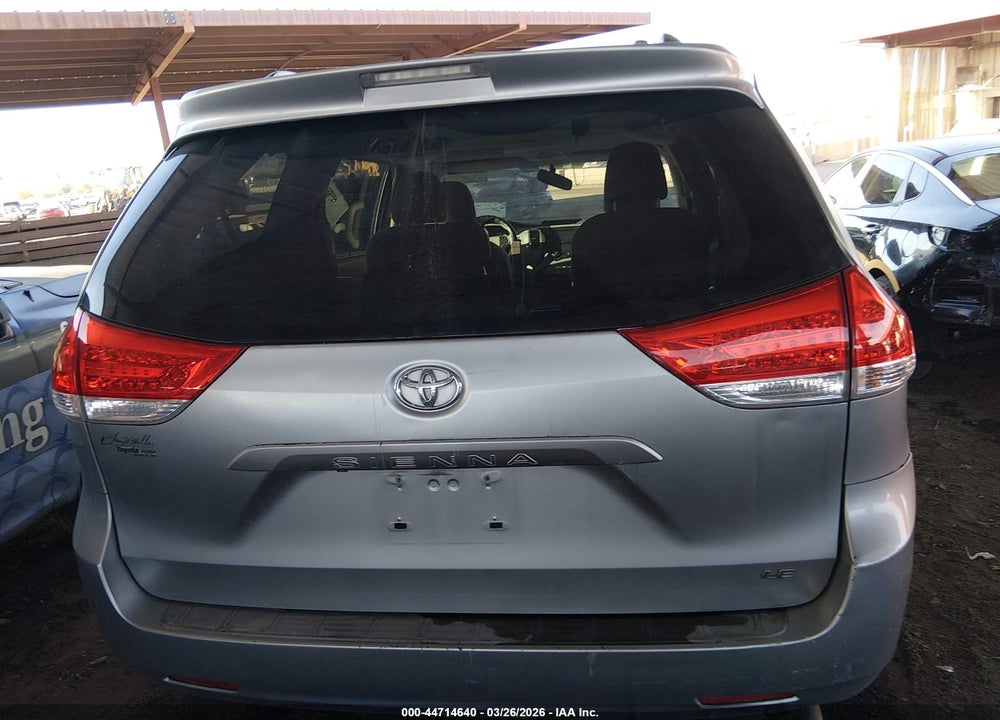 2013 TOYOTA SIENNA LE V6 8 PASSENGER VIN: 5TDKK3DC3DS375442