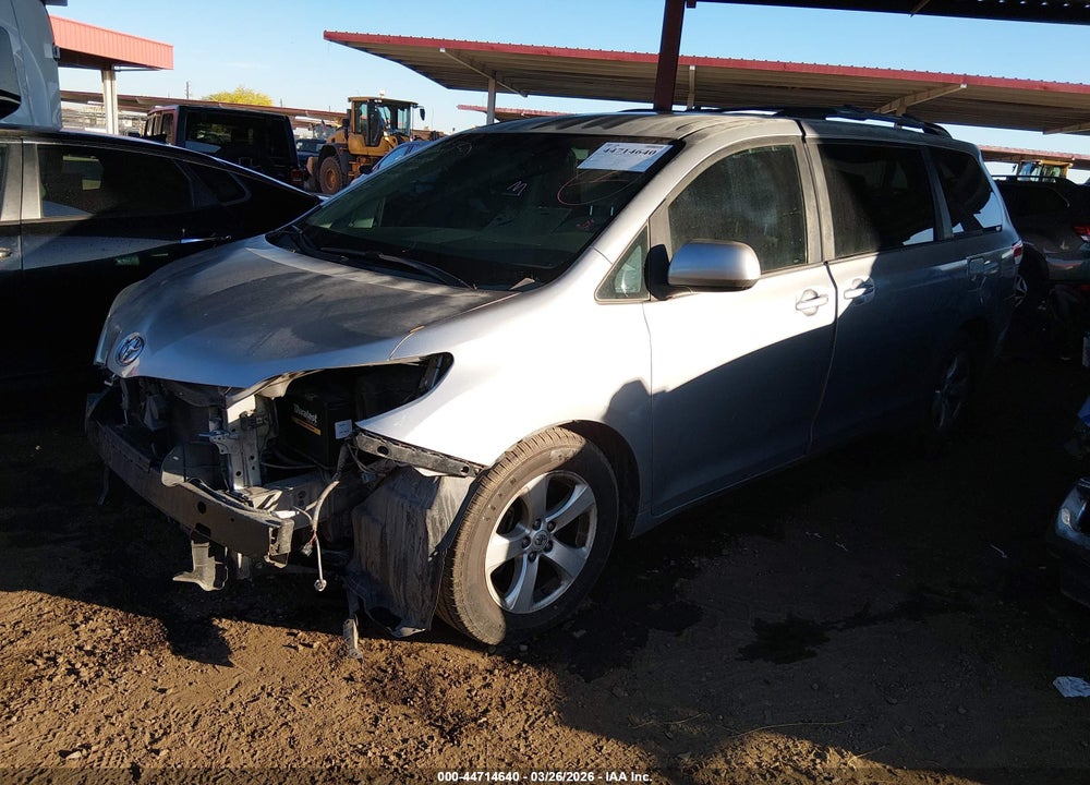 2013 TOYOTA SIENNA LE V6 8 PASSENGER VIN: 5TDKK3DC3DS375442