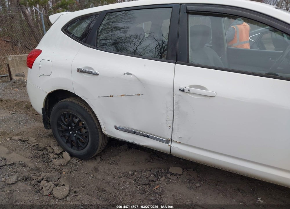 2013 NISSAN ROGUE S VIN: JN8AS5MT6DW537138