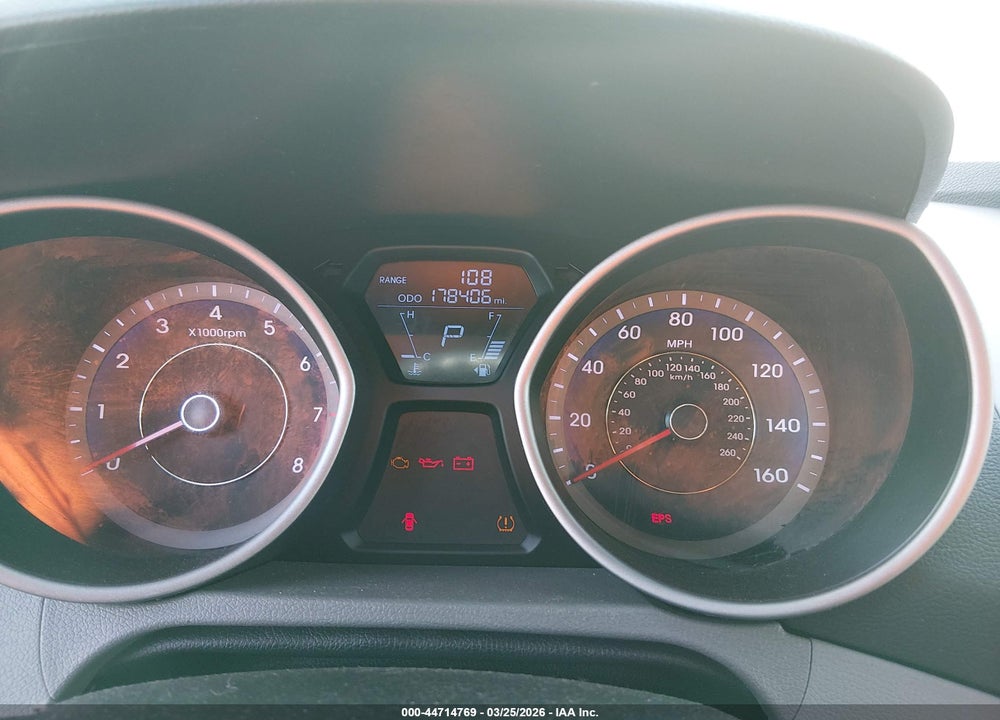 2012 HYUNDAI ELANTRA LIMITED (ULSAN PLANT) VIN: KMHDH4AE9CU477711