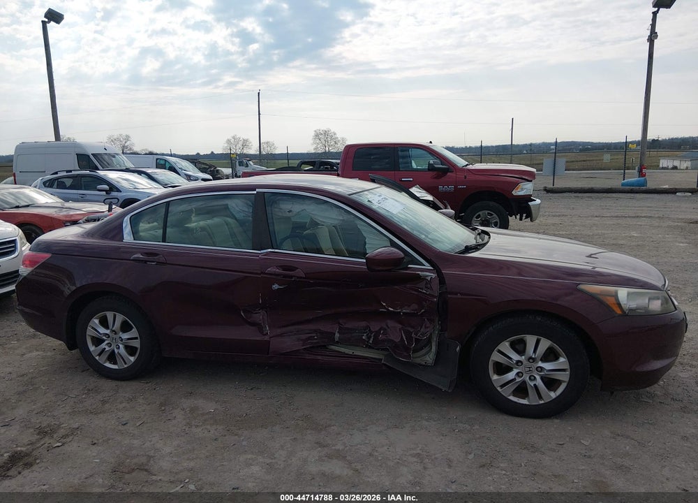 2008 HONDA ACCORD 2.4 LX-P VIN: 1HGCP26478A054451