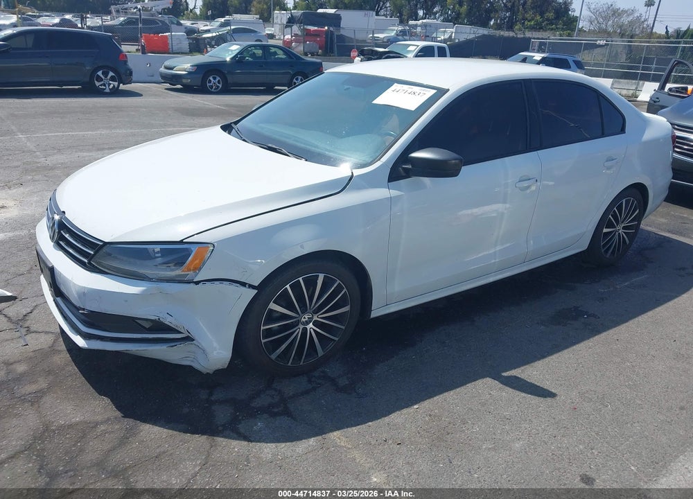 2016 VOLKSWAGEN JETTA 1.8T SPORT VIN: 3VWD17AJ3GM294769