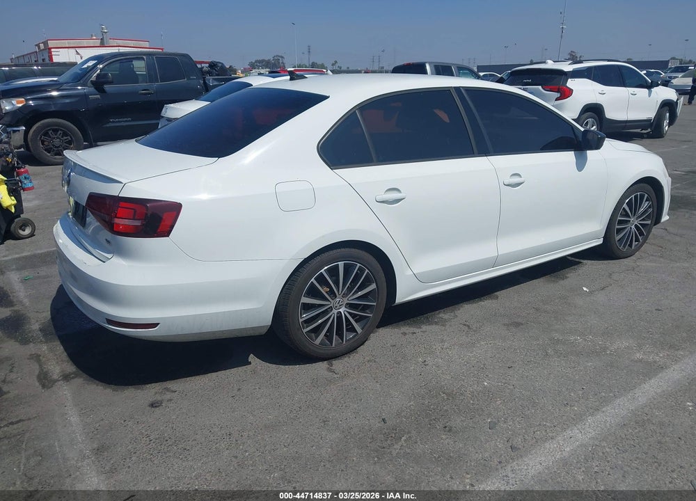 2016 VOLKSWAGEN JETTA 1.8T SPORT VIN: 3VWD17AJ3GM294769