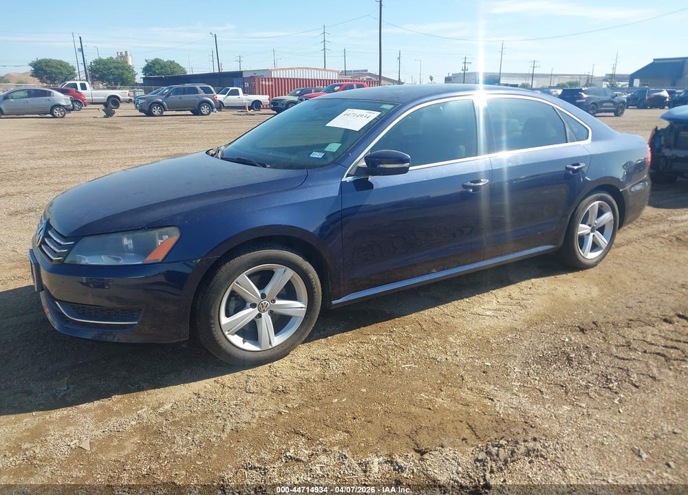 2013 VOLKSWAGEN PASSAT 2.5L SE VIN: 1VWBH7A39DC041229