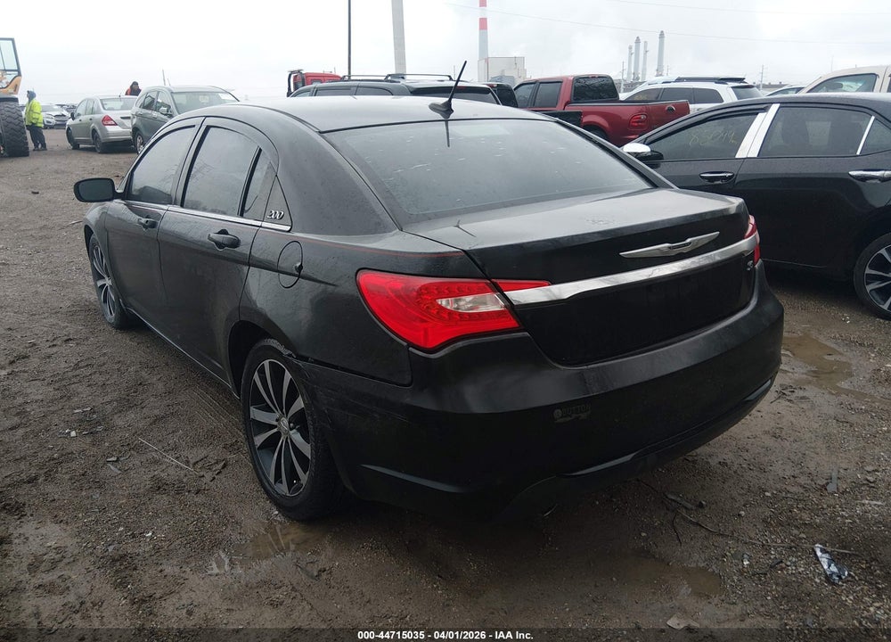 2014 CHRYSLER 200 TOURING VIN: 1C3CCBBG0EN178886