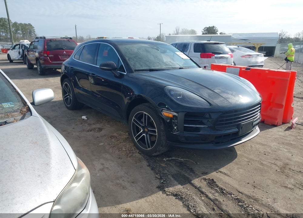 2020 PORSCHE MACAN S VIN: WP1AB2A51LLB32867