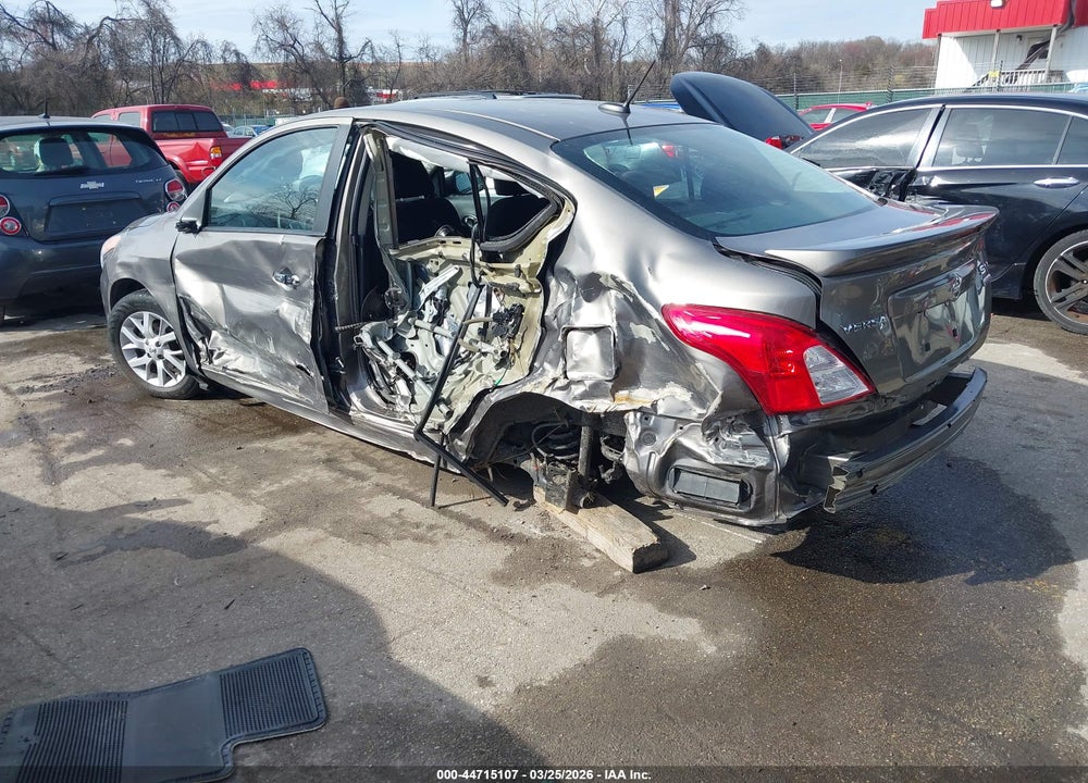 2017 NISSAN VERSA 1.6 SV VIN: 3N1CN7AP7HL801626