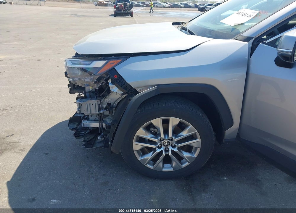 2024 TOYOTA RAV4 XLE PREMIUM VIN: 2T3C1RFVXRC258893