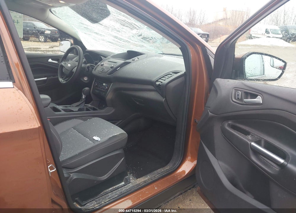 2017 FORD ESCAPE SE VIN: 1FMCU9GD6HUD73929