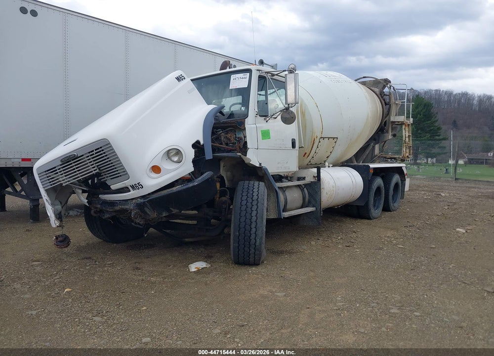 2004 FREIGHTLINER MEDIUM CONVENTIONAL FL112 VIN: 1FVHBGAN64HM17599