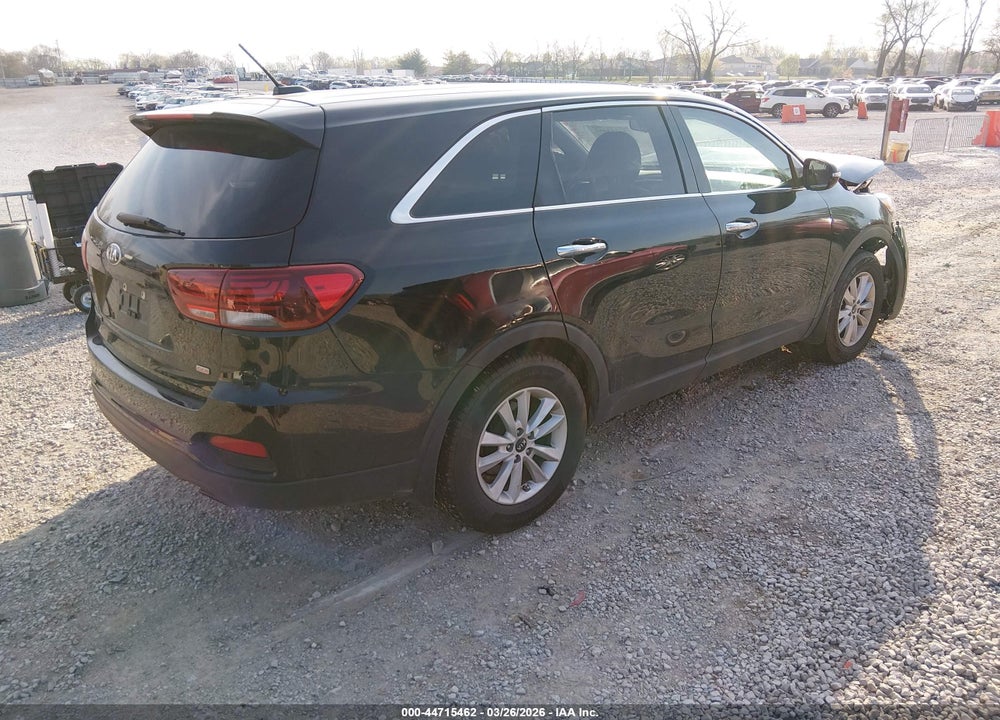 2019 KIA SORENTO 2.4L L VIN: 5XYPG4A33KG561364
