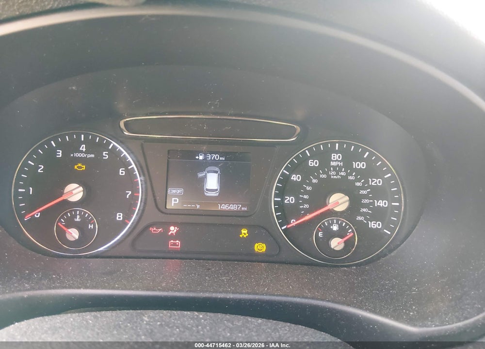 2019 KIA SORENTO 2.4L L VIN: 5XYPG4A33KG561364