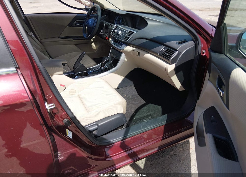 2014 HONDA ACCORD LX VIN: 1HGCR2F32EA137217