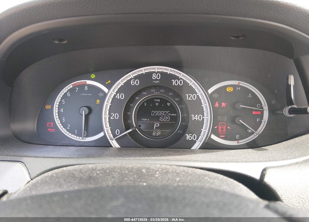 2014 HONDA ACCORD LX VIN: 1HGCR2F32EA137217