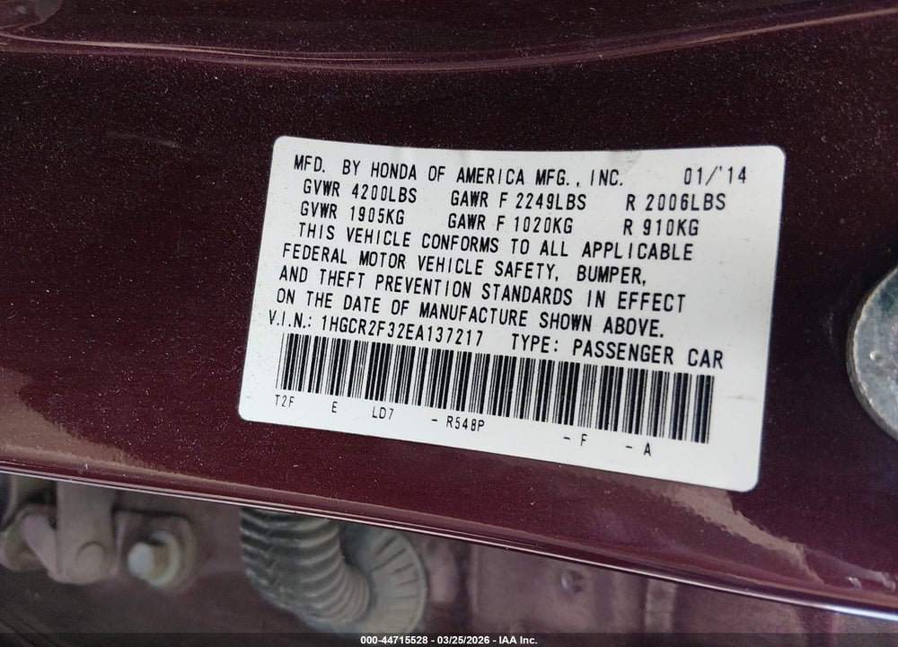 2014 HONDA ACCORD LX VIN: 1HGCR2F32EA137217