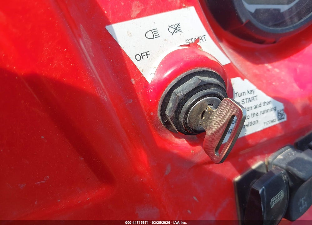 2013 POLARIS RZR 570 VIN: 4XAVH57A8DB619554