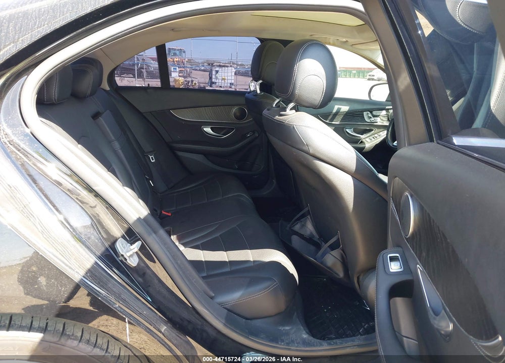 2016 MERCEDES-BENZ C 300 4MATIC VIN: WDDWF4KB9GR139425