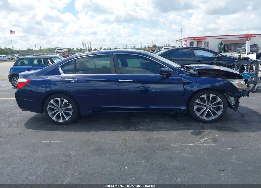 2015 HONDA ACCORD SPORT VIN: 1HGCR2F56FA181529
