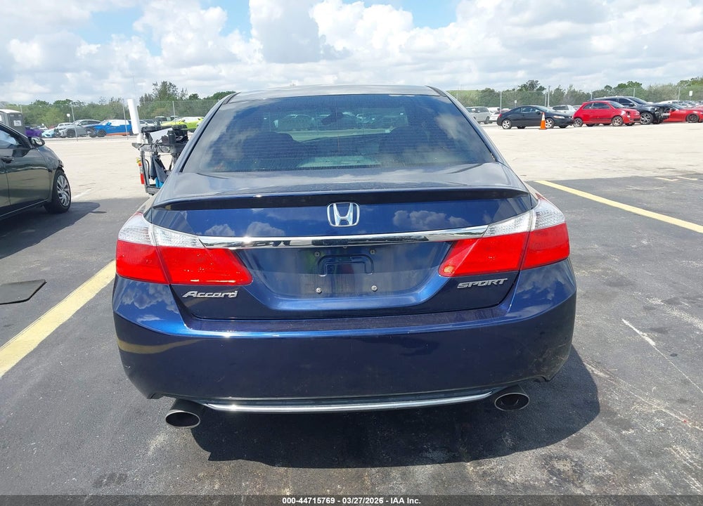 2015 HONDA ACCORD SPORT VIN: 1HGCR2F56FA181529