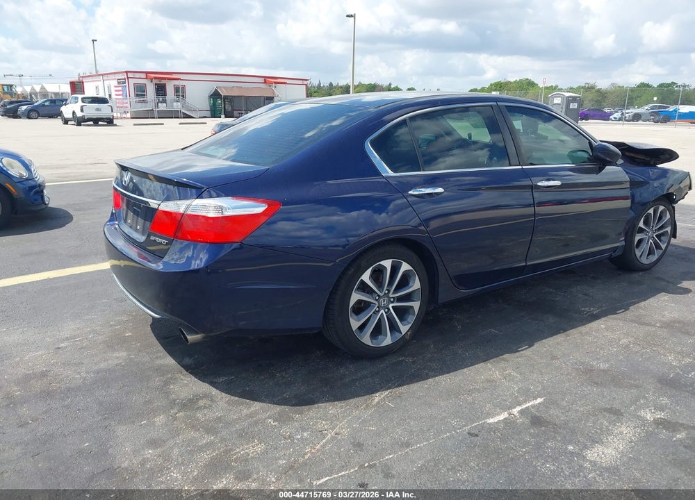 2015 HONDA ACCORD SPORT VIN: 1HGCR2F56FA181529