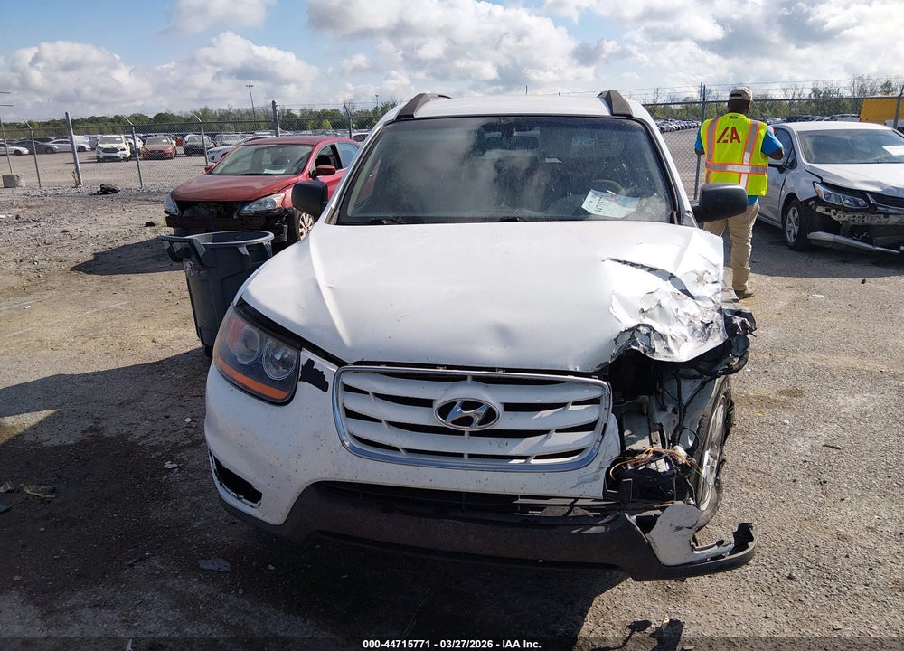 2010 HYUNDAI SANTA FE GLS VIN: 5NMSG3AB1AH382613