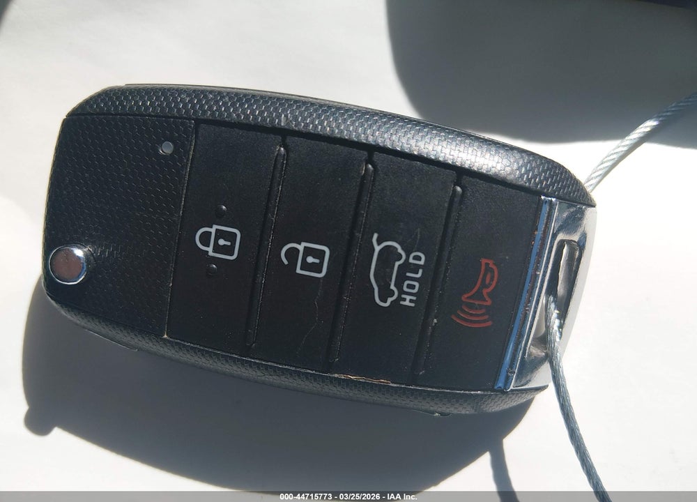 2020 KIA SEDONA L VIN: KNDMA5C13L6592379