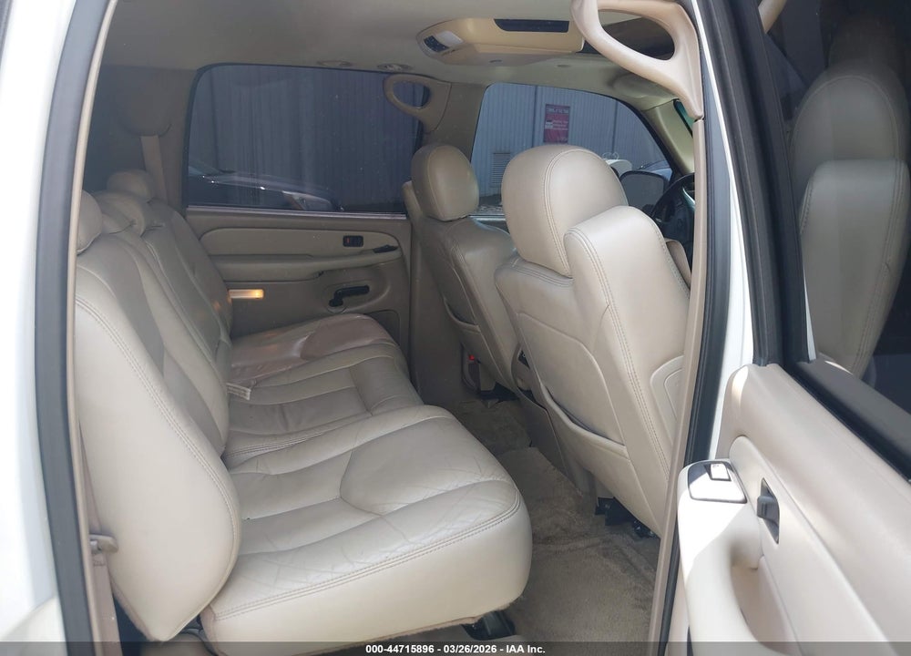 2003 CHEVROLET SUBURBAN 1500 LT VIN: 3GNFK16Z83G153605