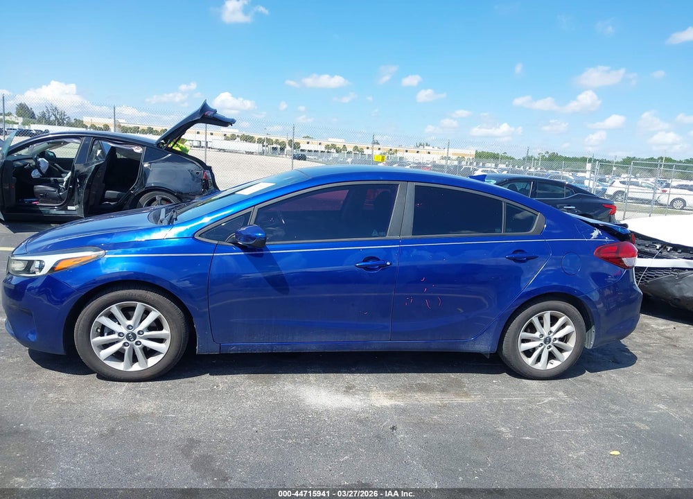 2017 KIA FORTE S VIN: 3KPFL4A78HE114674