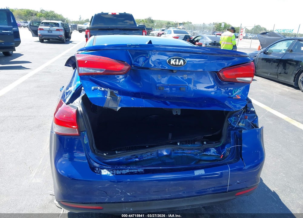 2017 KIA FORTE S VIN: 3KPFL4A78HE114674