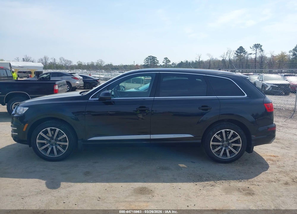 2017 AUDI Q7 3.0T PREMIUM VIN: WA1LAAF70HD057138
