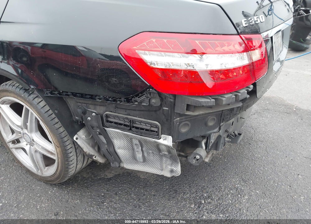 2012 MERCEDES-BENZ E 350 VIN: WDDHF5KB2CA569711