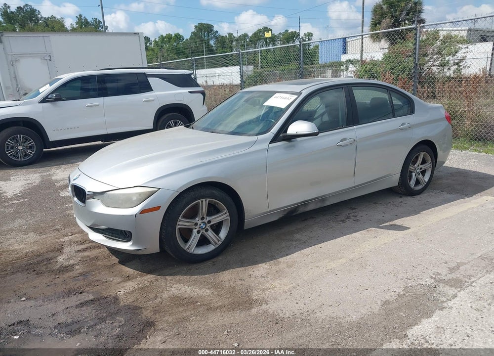 2013 BMW 320I XDRIVE VIN: WBA3C3C56DF981495